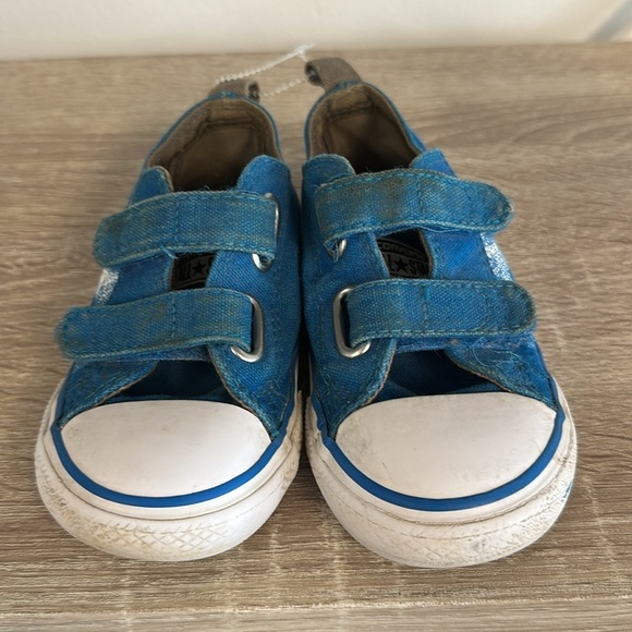 converse Seattle Seahawks NFL Football Velcro Chucks 8 - Picture 2 of 6